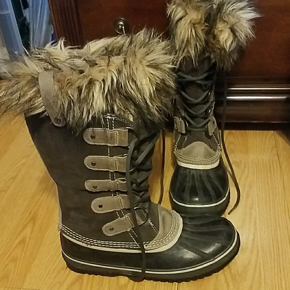 Sorel Joan of Arctic